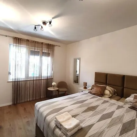 Carlissima Garden شقة